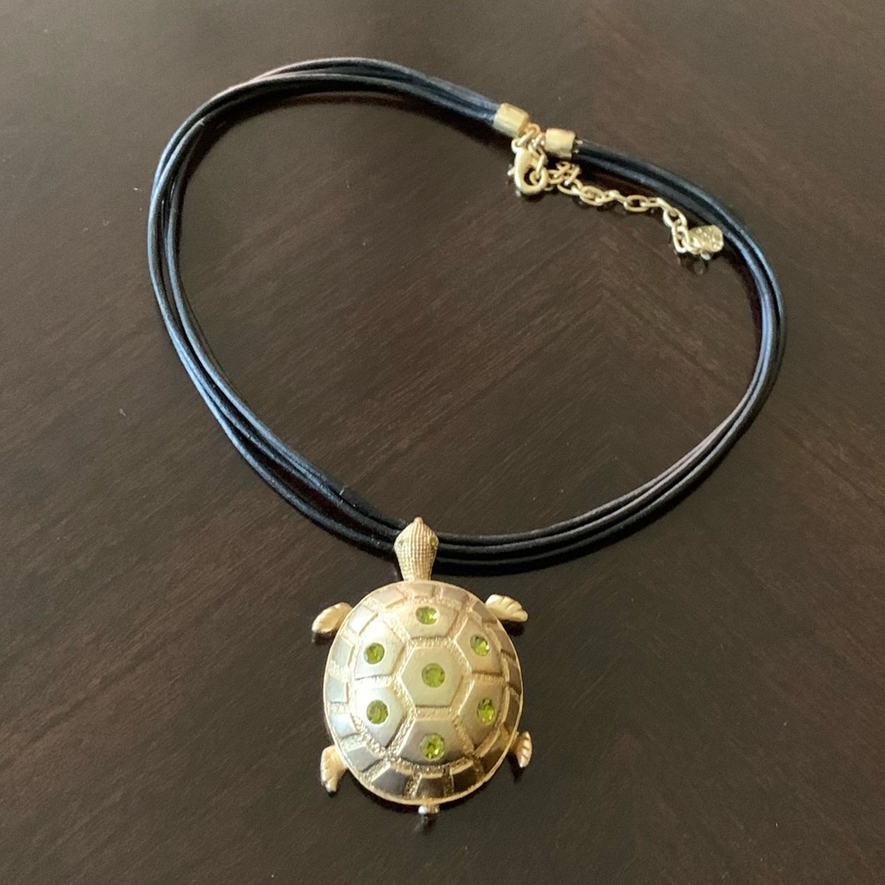 Adorable studded turtle necklace